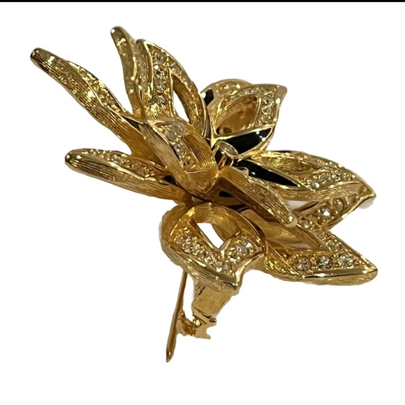 SOLD DIOR Christian Dior  Gold Tone Flower Brooch Crystal Accents Vintage - Picture 10 of 11